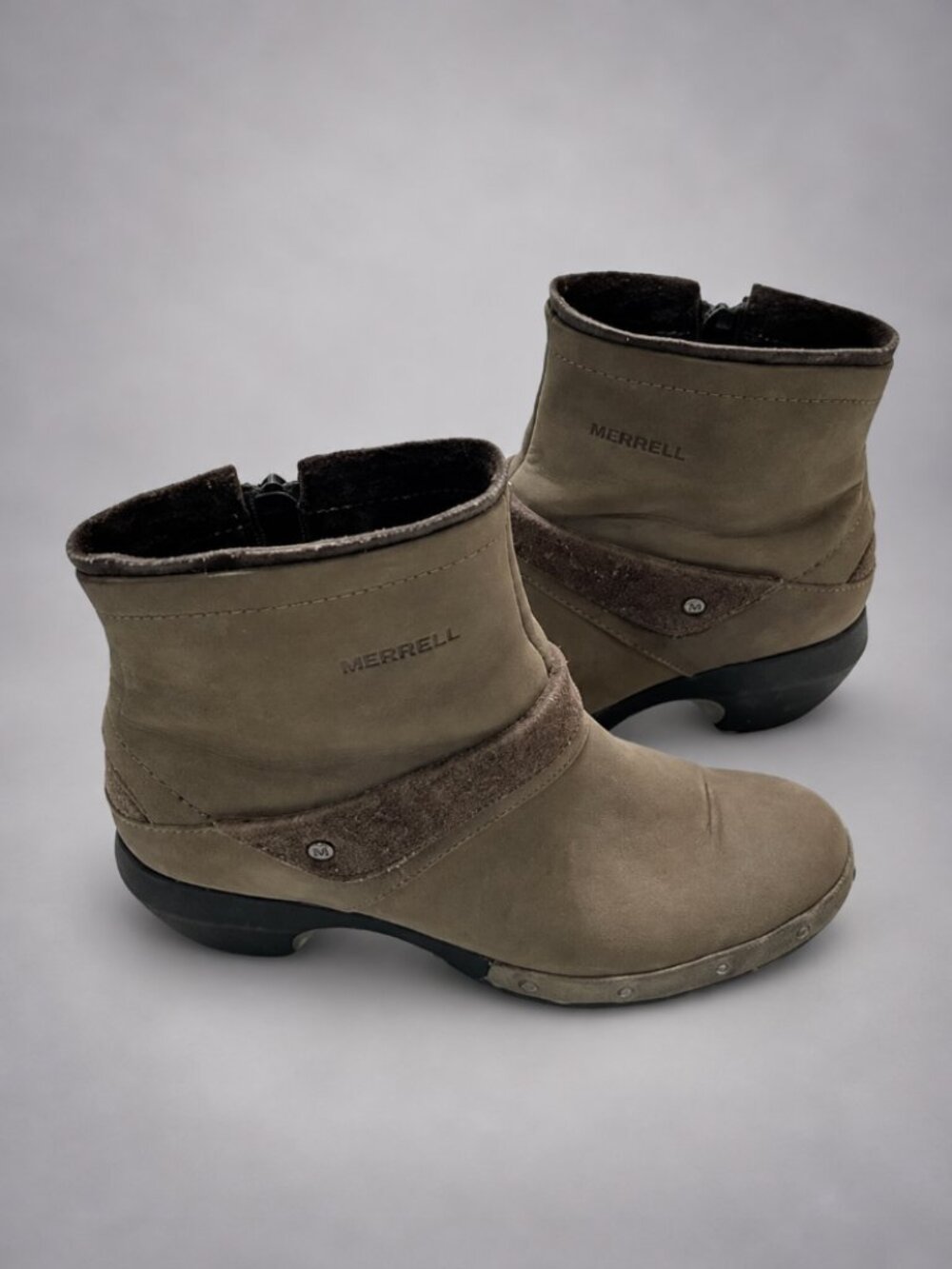 Merrell Drizzle Women’s Taupe Waterproof Side Zip Ankle Boots Size 7.5